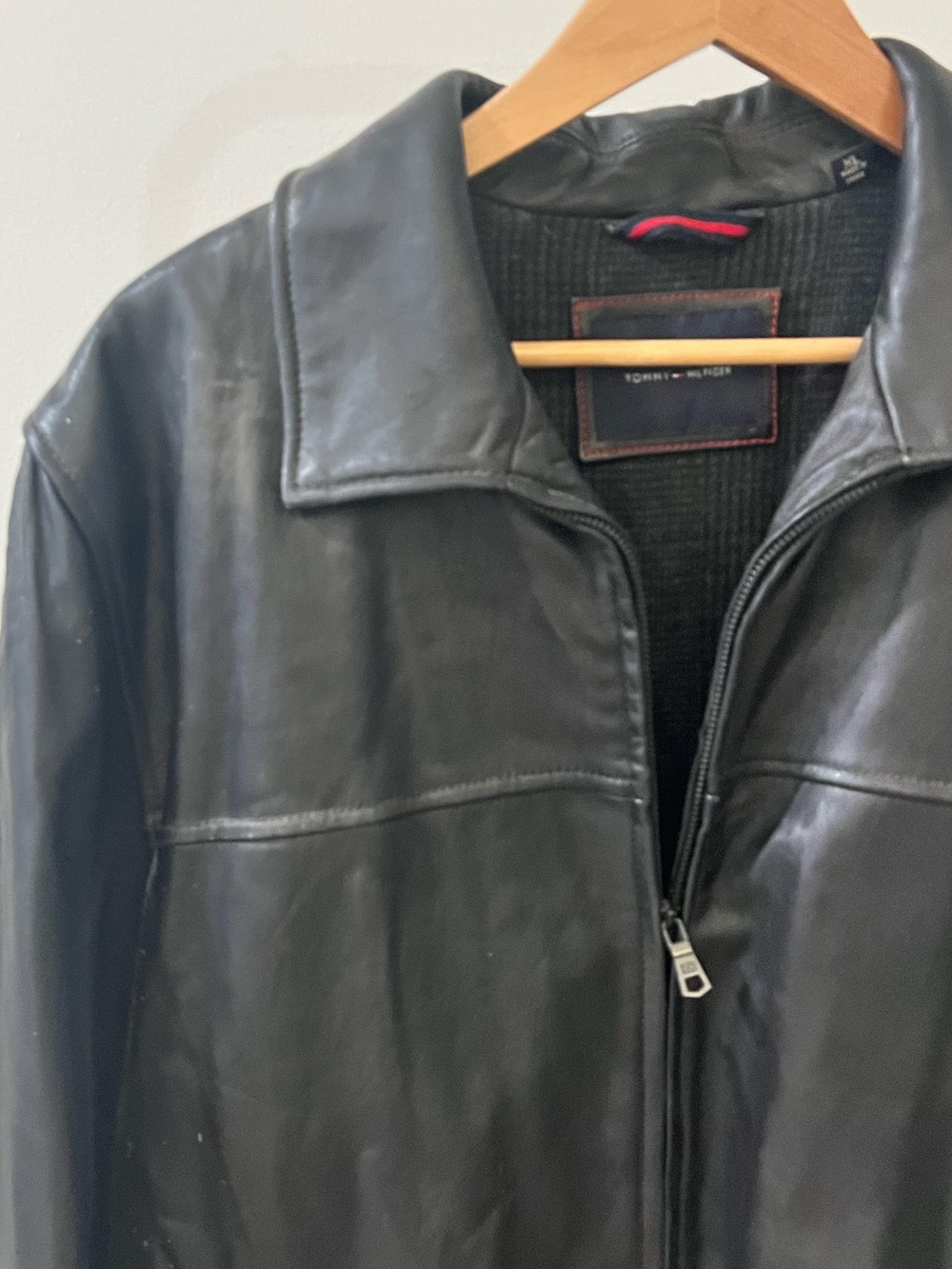 Tommy Hilfiger Black Leather Bomber Jacket - Picture 5 of 6